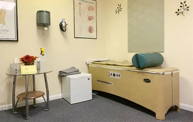 Chiropractic-Jacksonville-FL-Chiropractic-Adjustment-Room