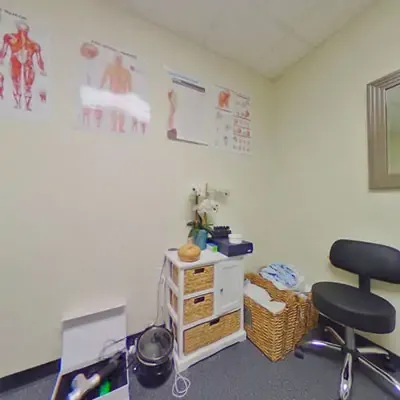 Chiropractic-Orange-Park-FL-Adjustment-Room